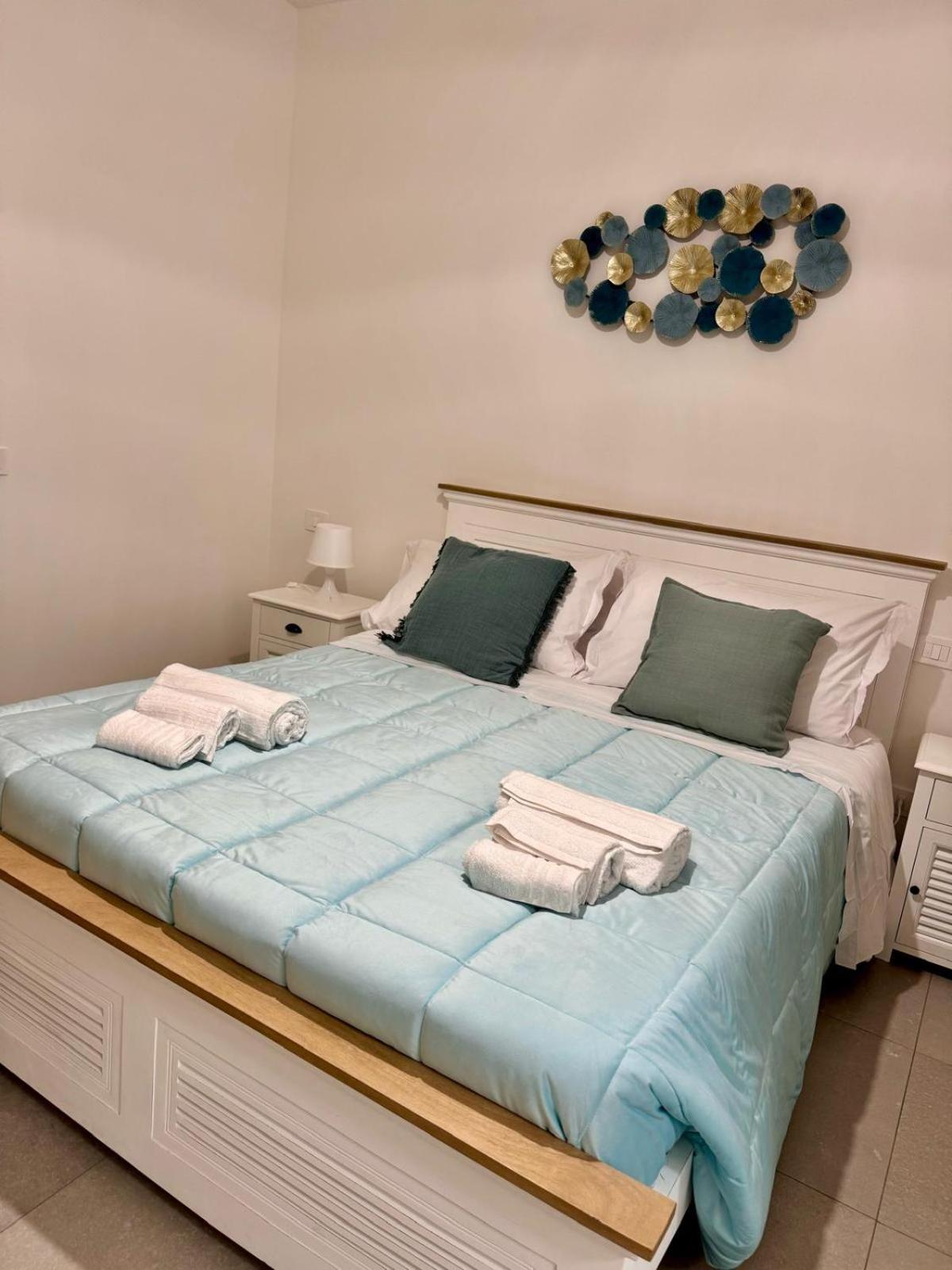 Suites Dreams Fiumicino Mare Exterior foto